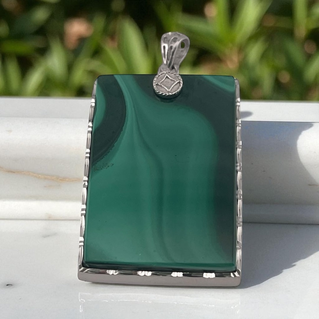 Majestic Earth – Malachite Rectangular Pendant Sterling Silver