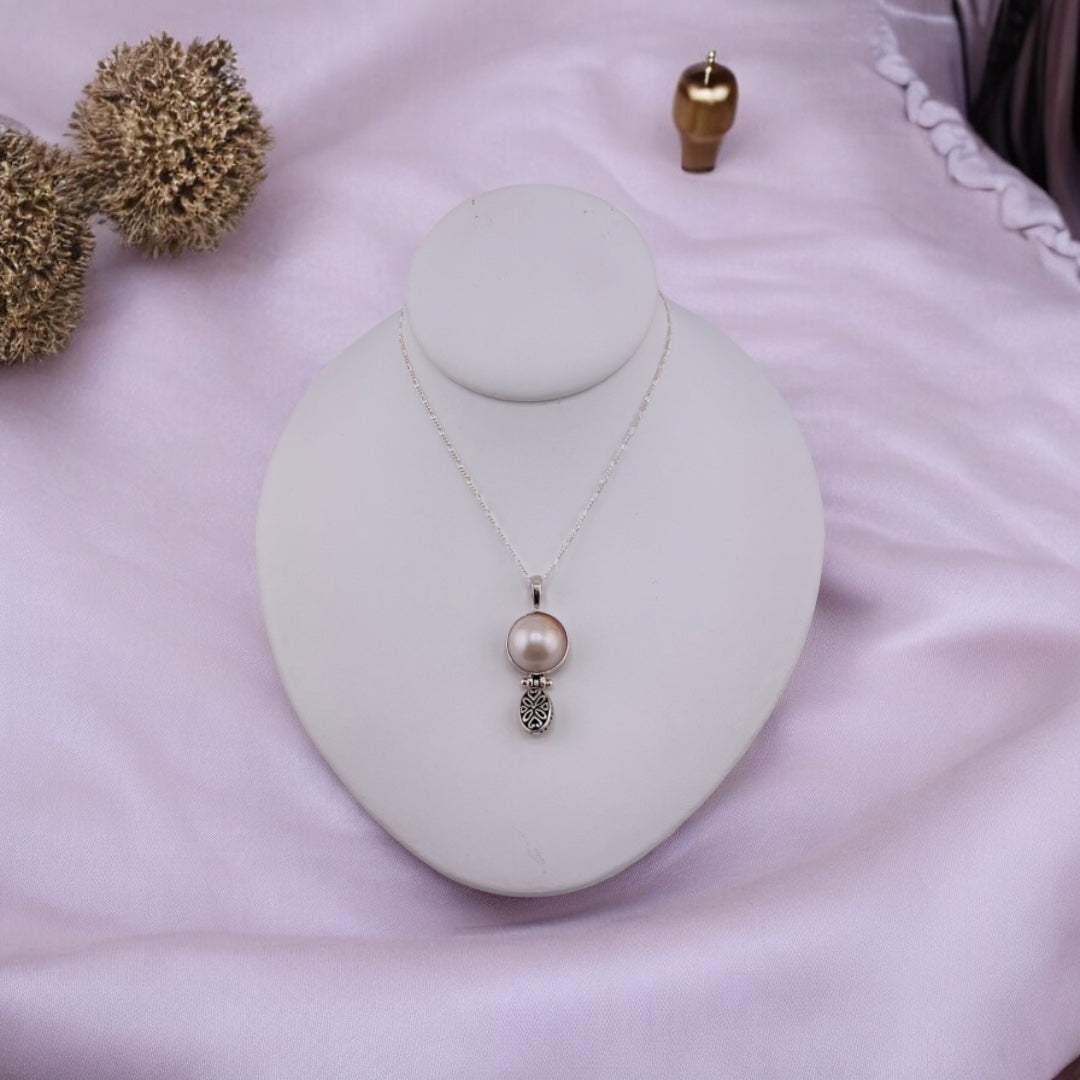 Sterling Silver Necklace with Silver Pendant and Freshwater Pearl - Timeless Elegance