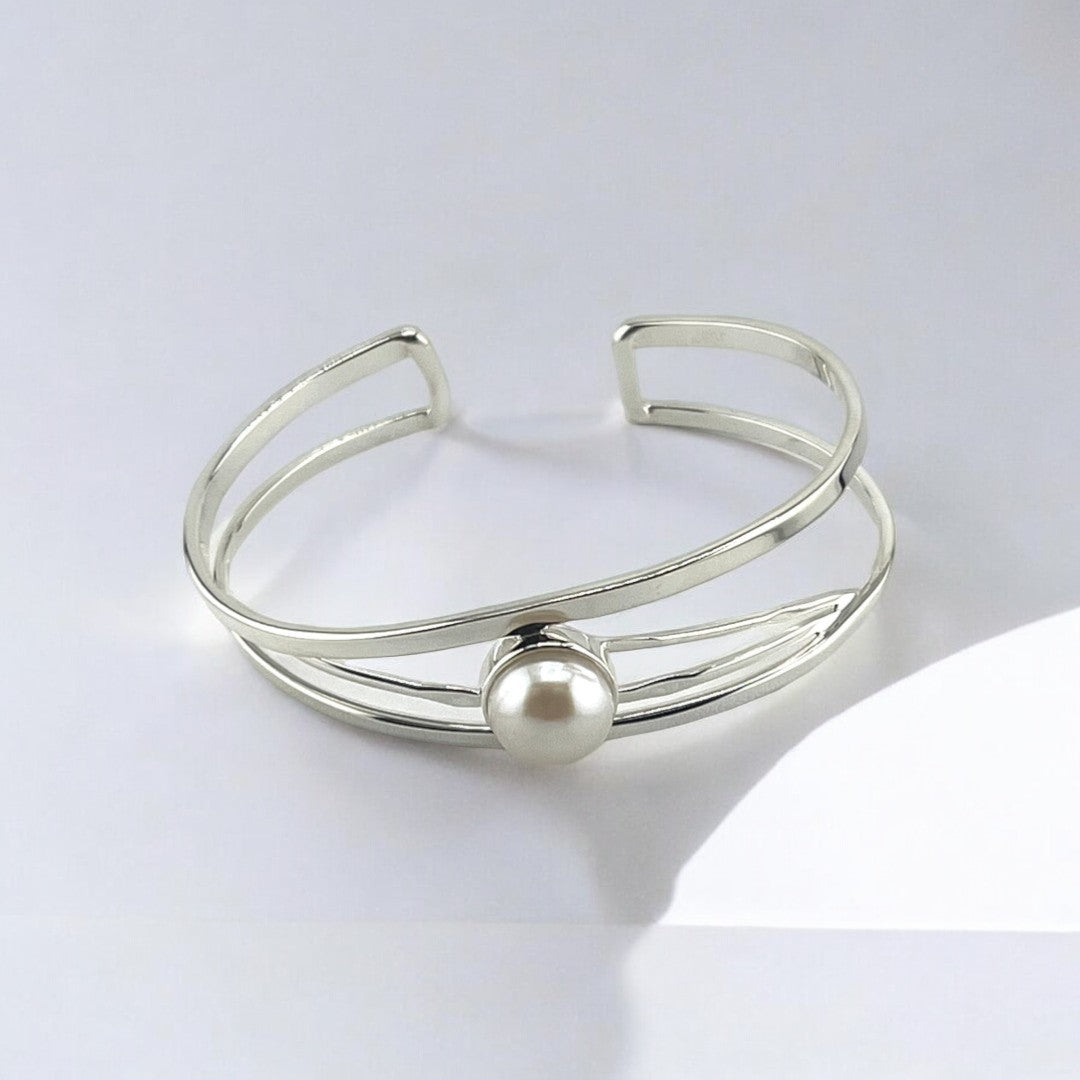 Unique Cuff Bangle, Bracelet, Sterling Silver, Freshwater Pearls, Elegant Gift for Mom, Gift for Her