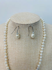 Elegant Freshwater Pearl Necklace and Earring Set, Gift for Her