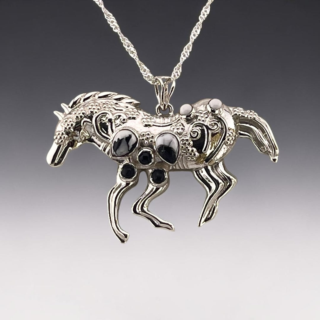 White Buffalo Horse Pendant 925 Sterling Silver Necklace Western Style